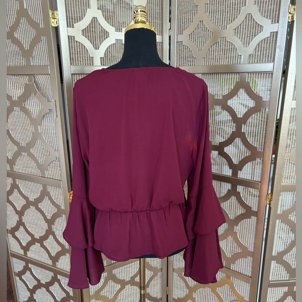 NWOT | Vince Camuto Blouse Bell Sleeves | Large | Burgundy - Picture 3 of 7